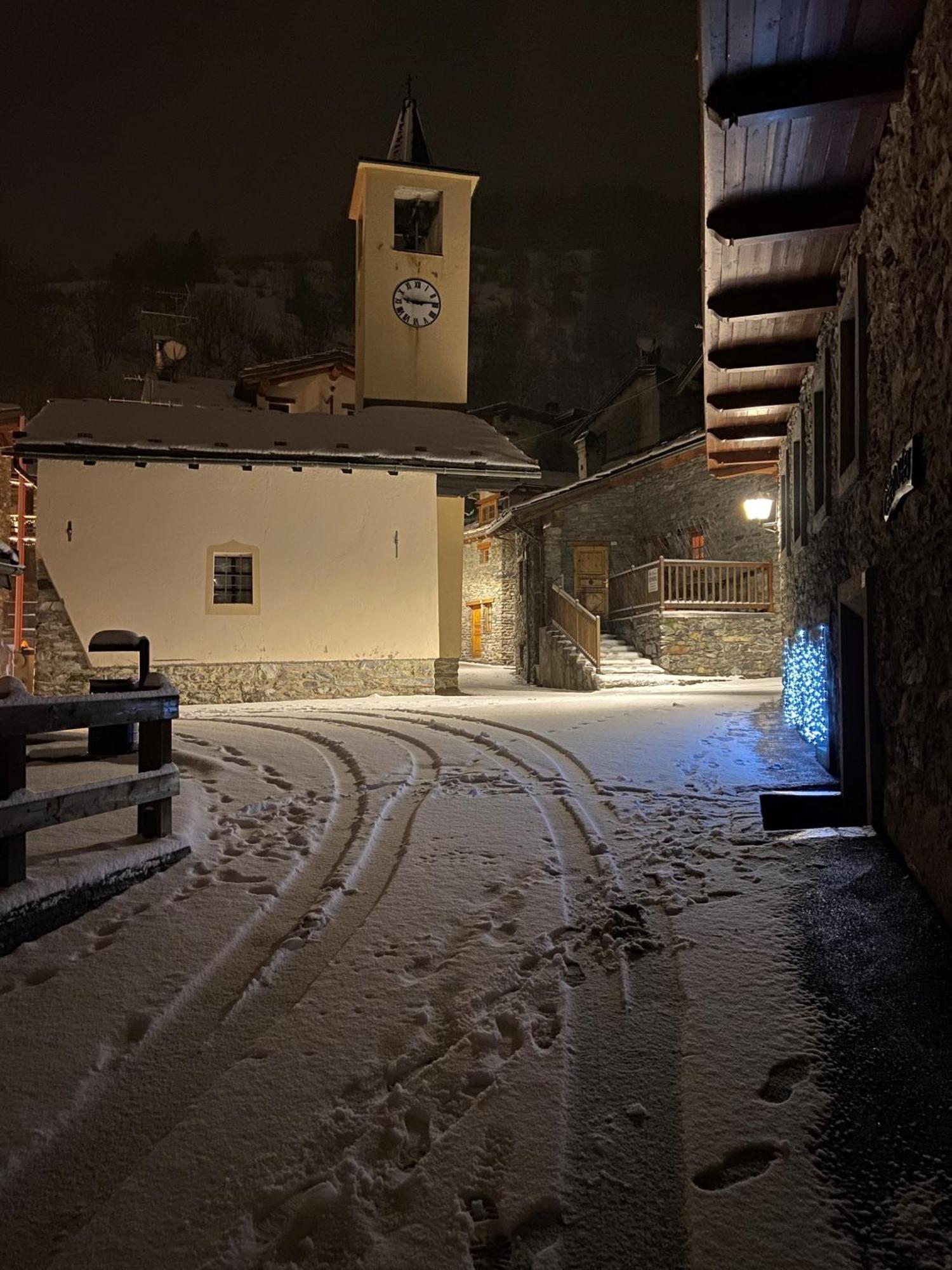 Les Cheminees Lejlighed La Thuile Eksteriør billede